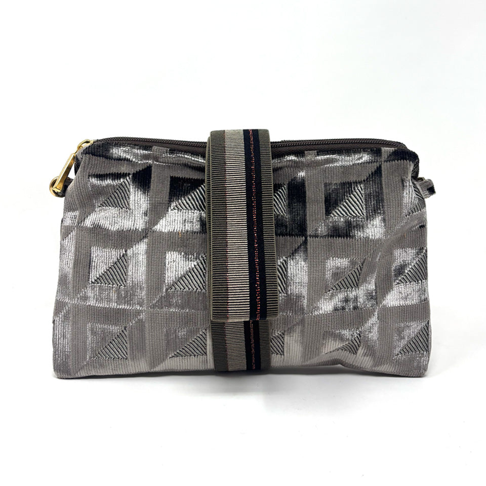 Layoyo velvet grey geometric