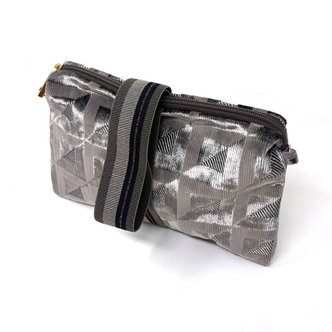 Layoyo velvet grey geometric
